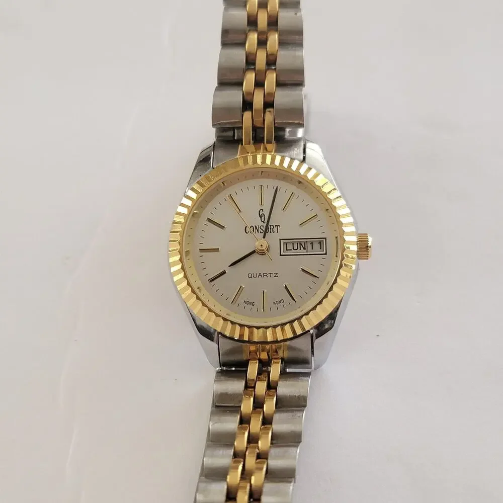 Quintel Womens Watch White Dial Silver Case Stainless Bracelet Quartz Day Date